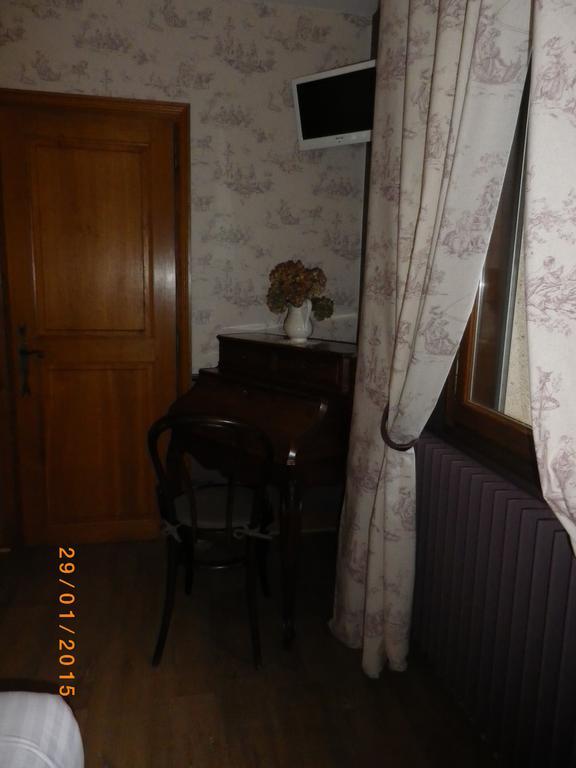 Chambres Et Table D'Hotes Les Machetieres Langeais Exterior foto